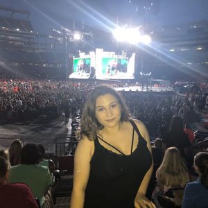 Meet your Posher, Antoinette